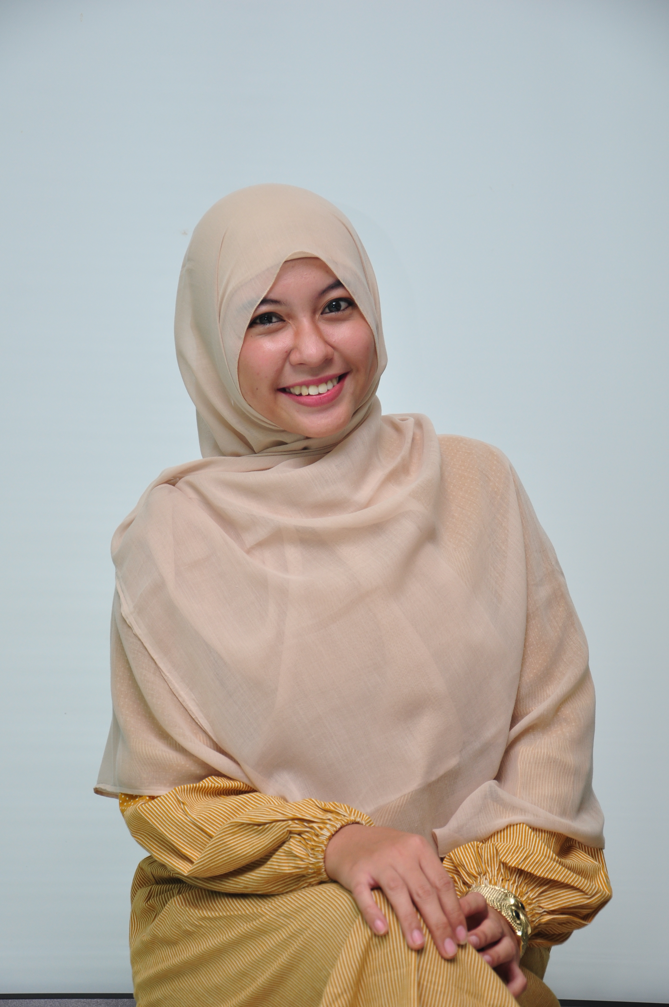 April  2013  Hijab Shalihah